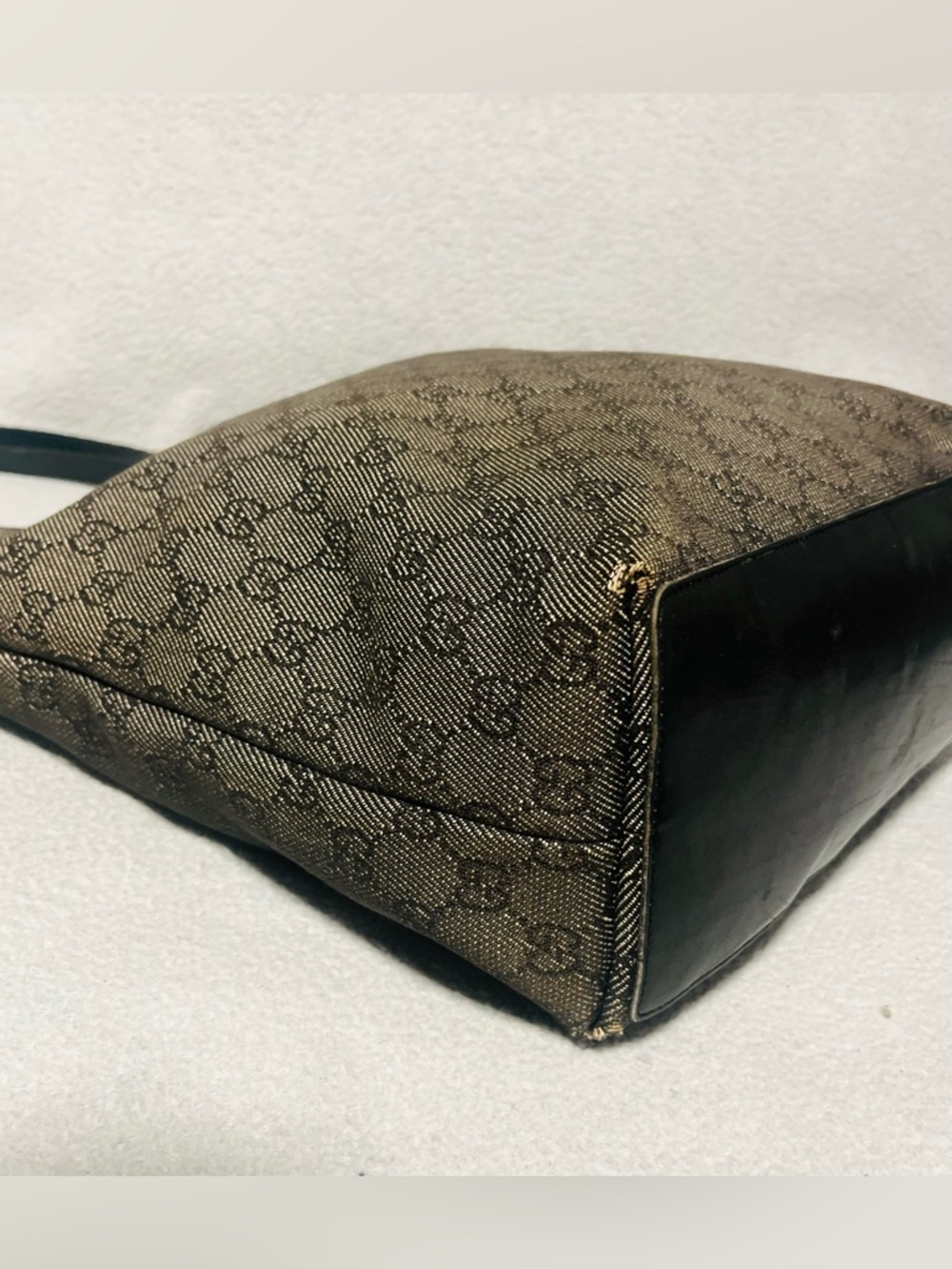 Gucci GG Denim Tote/Shoulder Bag - Picture 12 of 15